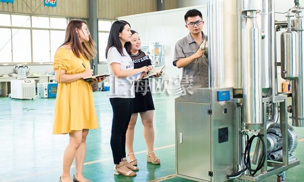 实地讲解喷雾干燥机组 用心服务